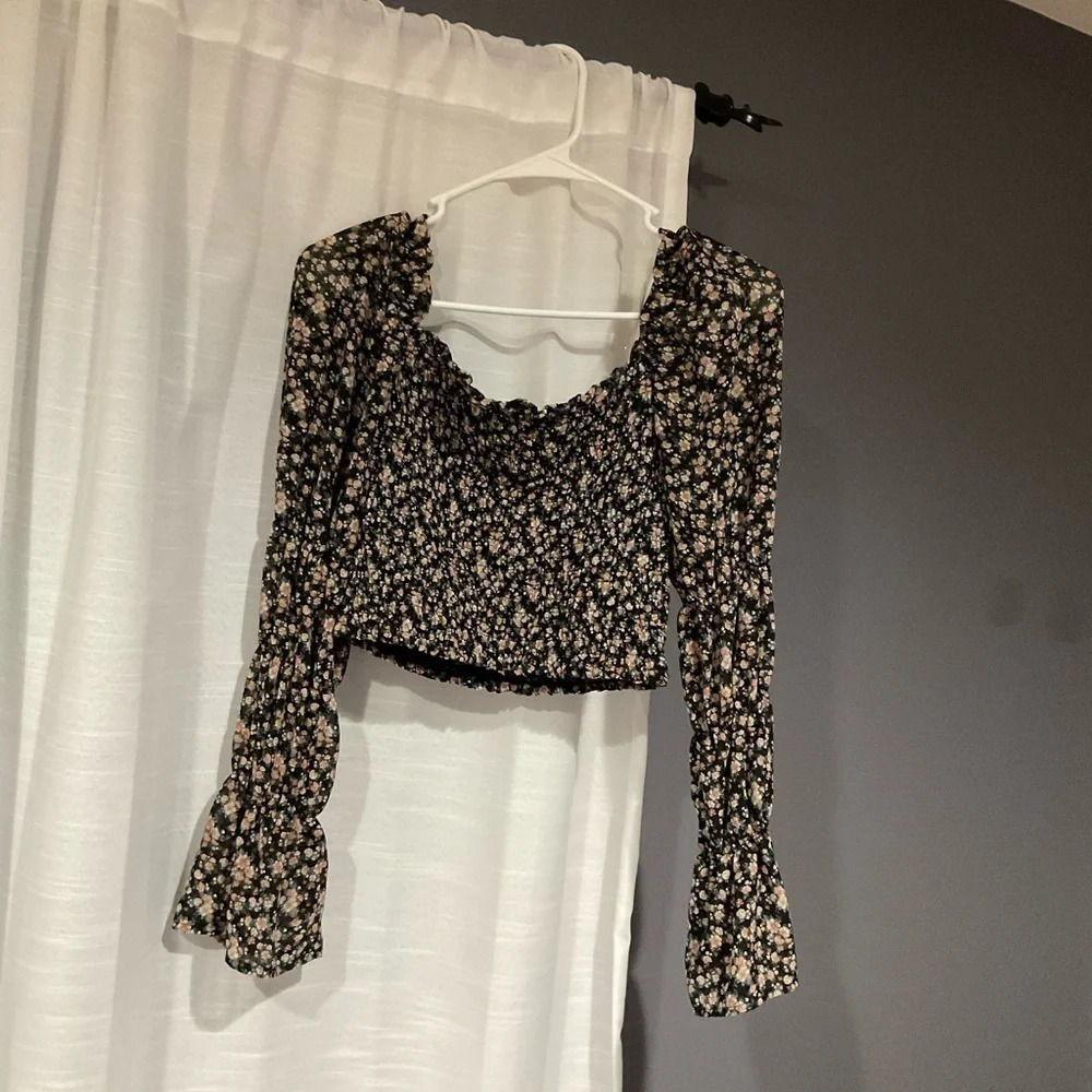 Women’s Small‎ peasant top